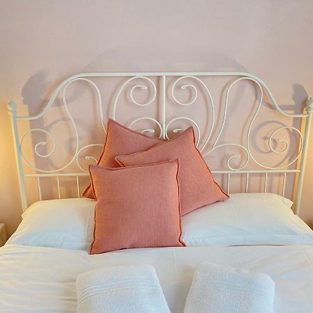 Ai Raggi Di Sole Bed & Breakfast Lecce Exterior photo