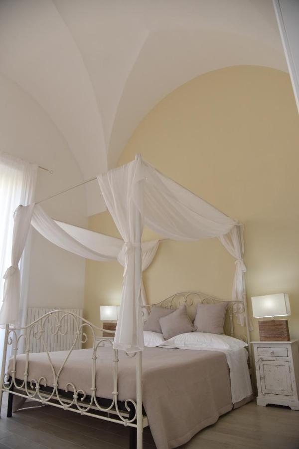 Ai Raggi Di Sole Bed & Breakfast Lecce Exterior photo