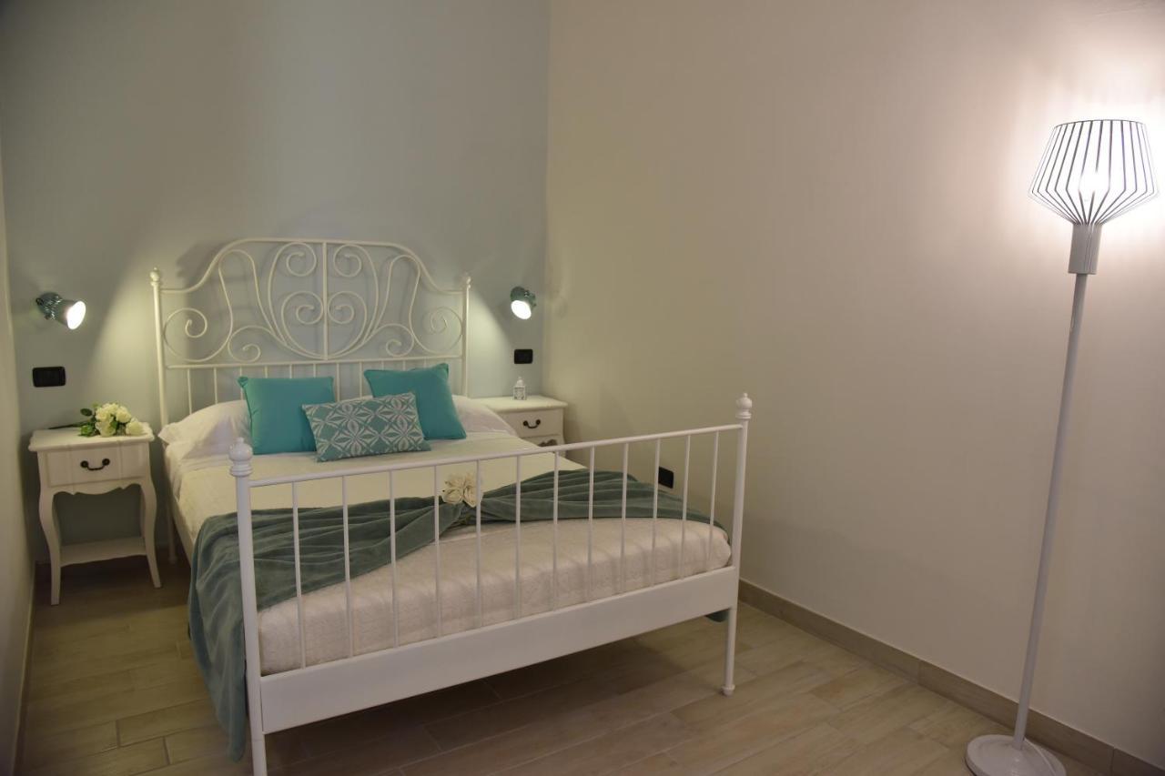 Ai Raggi Di Sole Bed & Breakfast Lecce Exterior photo