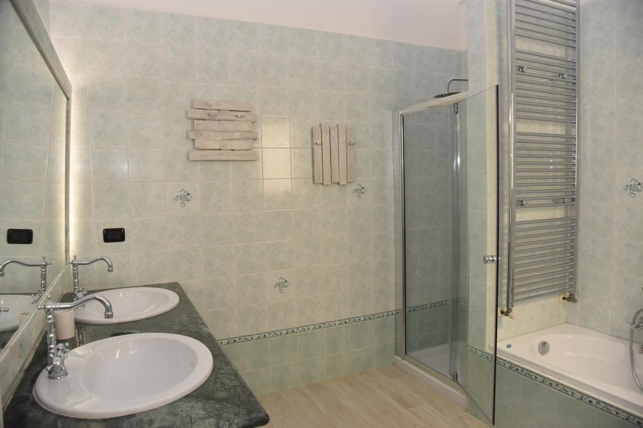 Ai Raggi Di Sole Bed & Breakfast Lecce Exterior photo