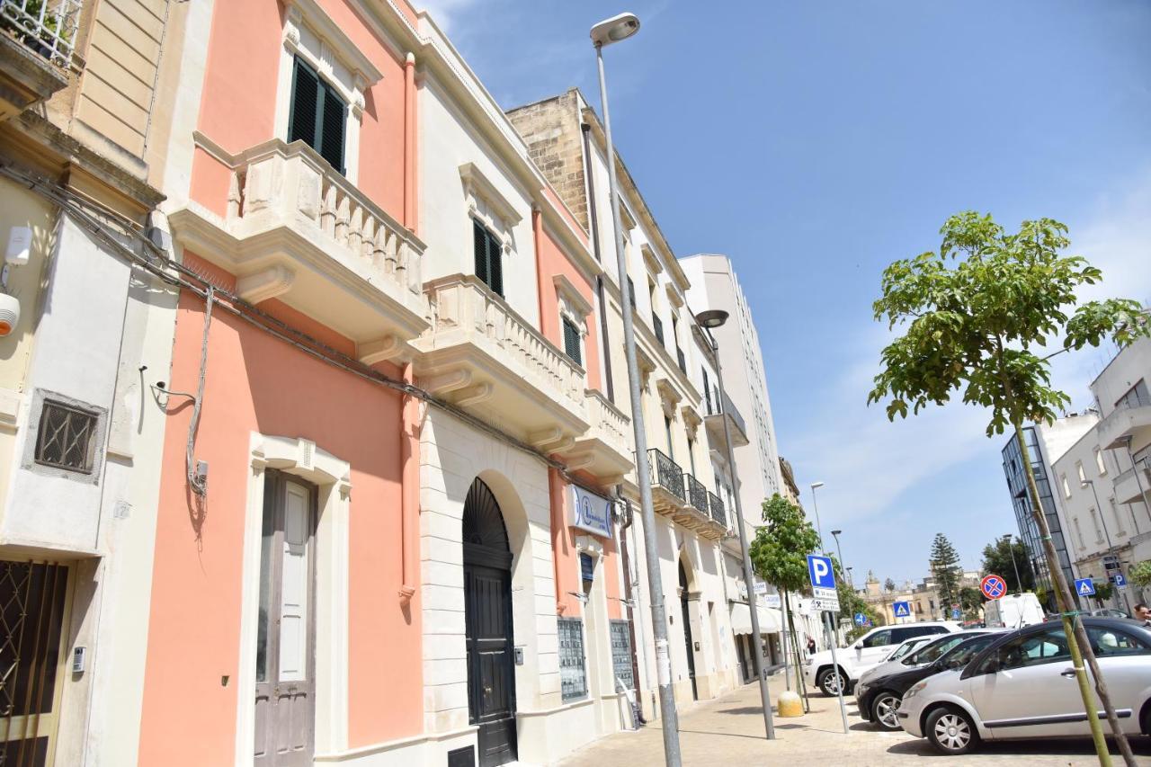 Ai Raggi Di Sole Bed & Breakfast Lecce Exterior photo