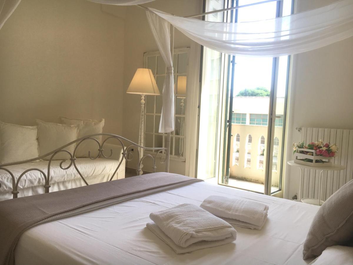 Ai Raggi Di Sole Bed & Breakfast Lecce Exterior photo